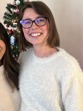Fuzzy White Crewneck H&M Sweater